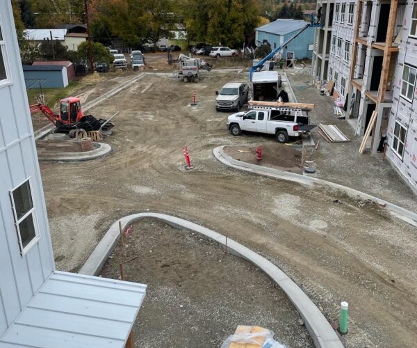 AA67602C-C4CF-4725-A358-E4F08CFD95AB